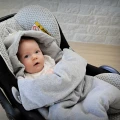 Śpiworek do fotelika lub wózka dla niemowlaka
