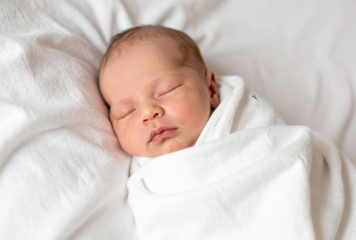 Gniazdo czy rożek – co wybrać dla wcześniaka do snu?